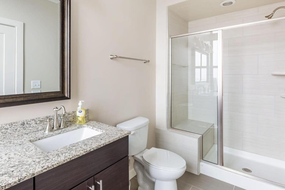 2B 2Ba Luxury Downtown Suite Rooftop Deck & Gym Baltimore Luaran gambar