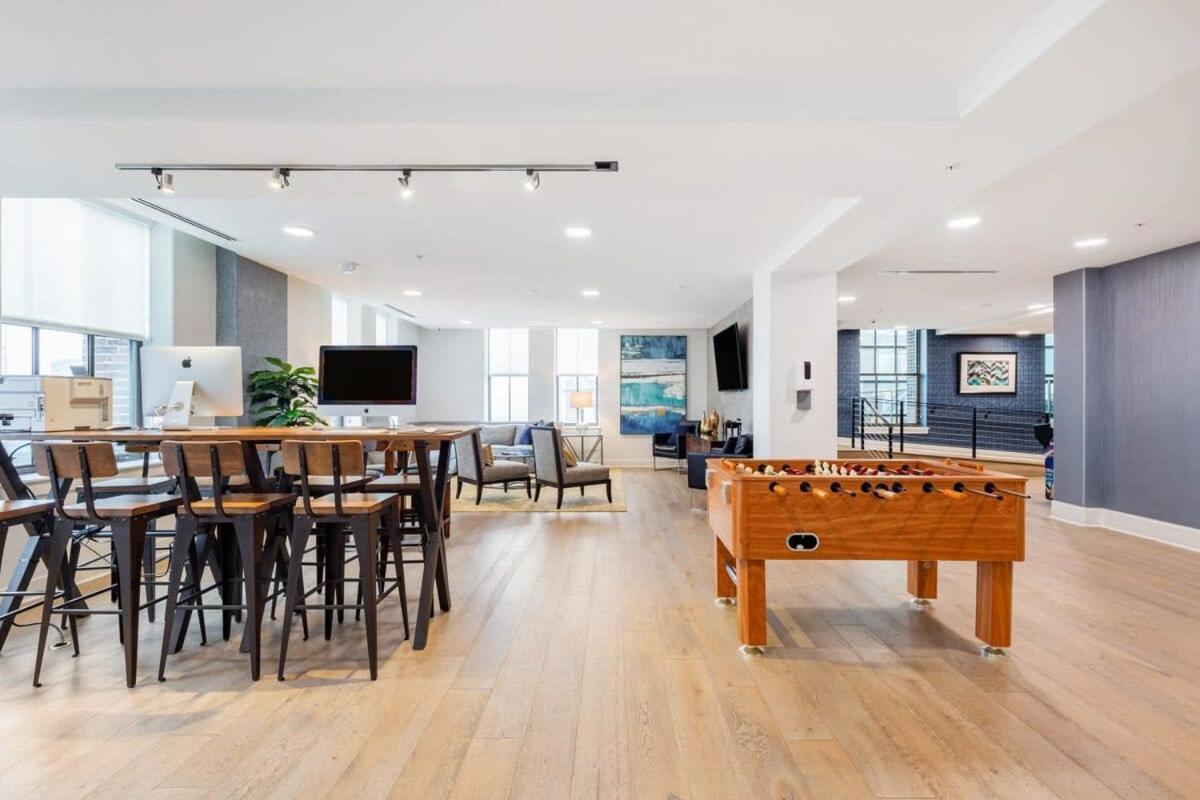 2B 2Ba Luxury Downtown Suite Rooftop Deck & Gym Baltimore Luaran gambar