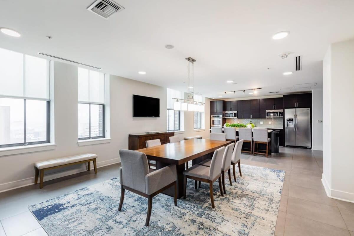 2B 2Ba Luxury Downtown Suite Rooftop Deck & Gym Baltimore Luaran gambar