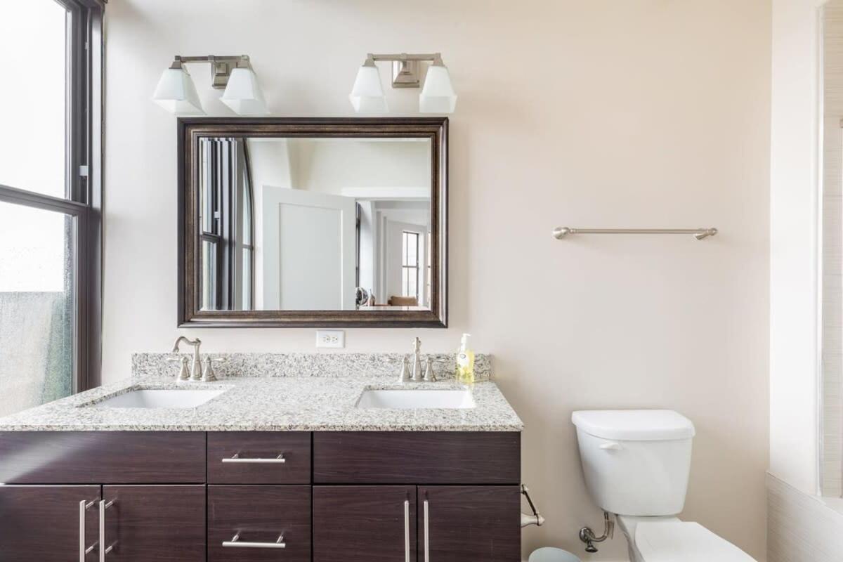 2B 2Ba Luxury Downtown Suite Rooftop Deck & Gym Baltimore Luaran gambar