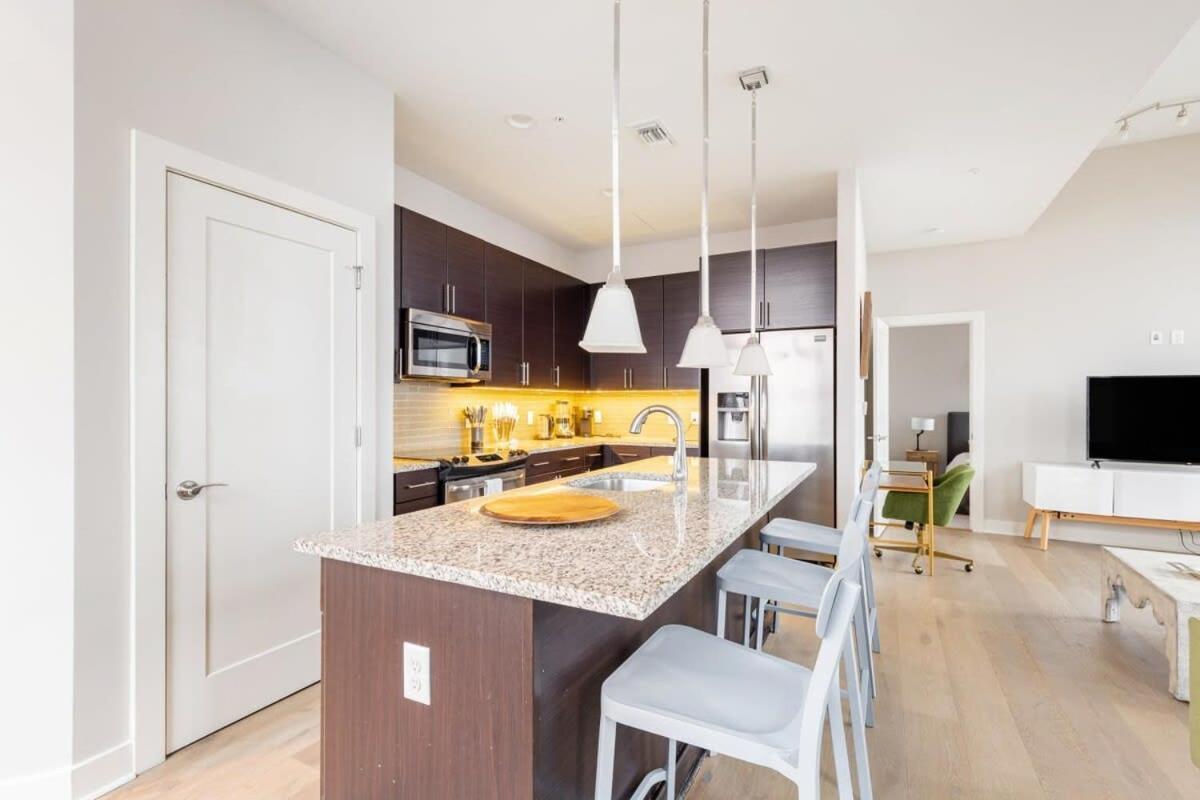 2B 2Ba Luxury Downtown Suite Rooftop Deck & Gym Baltimore Luaran gambar